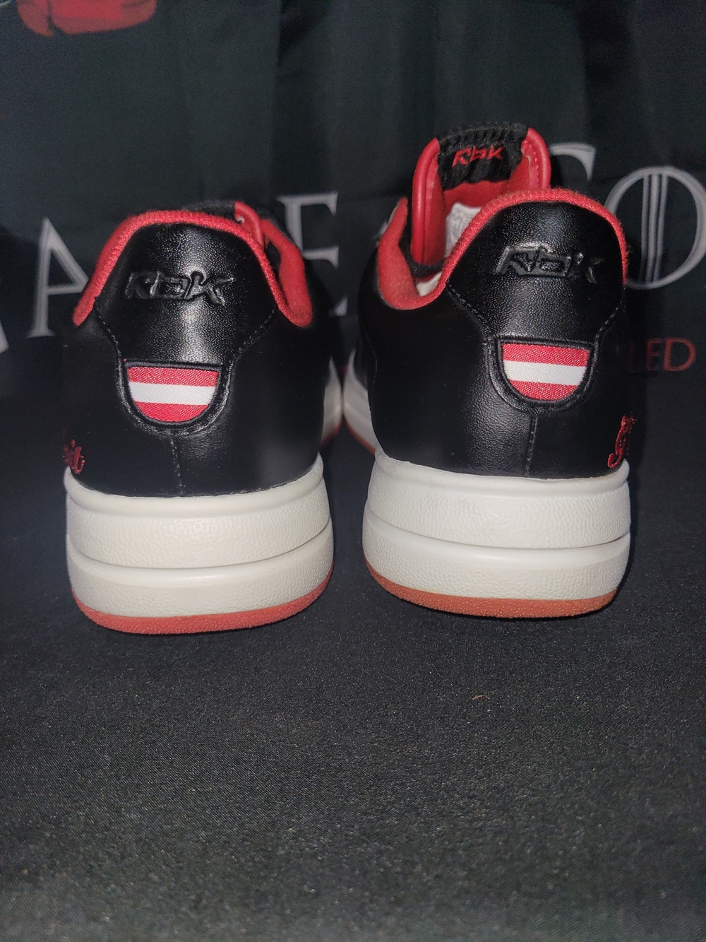 Old School Reebok G-Unit Low-Top Sneakers (Collectible Item) - Picture 5 of 10